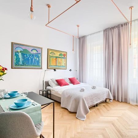 P&O Serviced Apartments Old Town Square Studio Warszawa Exteriör bild