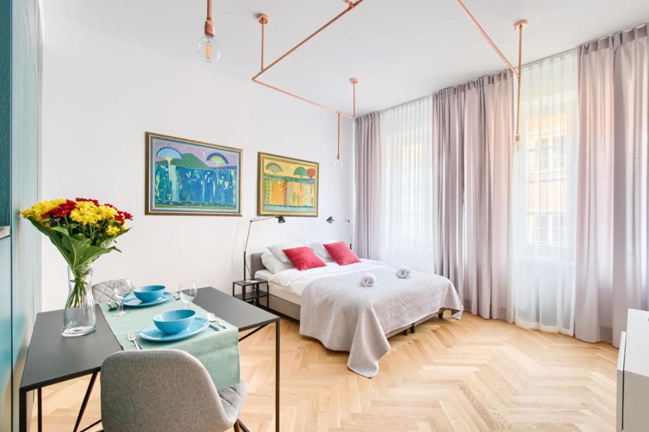 P&O Serviced Apartments Old Town Square Studio Warszawa Exteriör bild