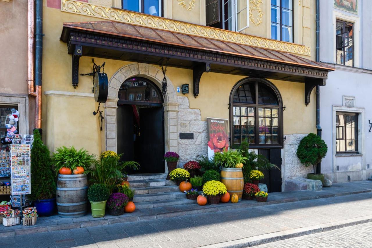 P&O Serviced Apartments Old Town Square Studio Warszawa Exteriör bild